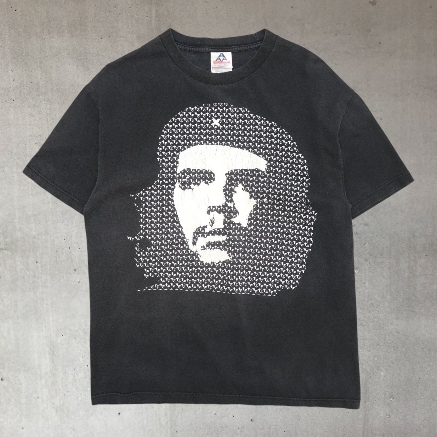 Vintage 00’s che Guevara Vietnam graphic tee from major league vintage in london 