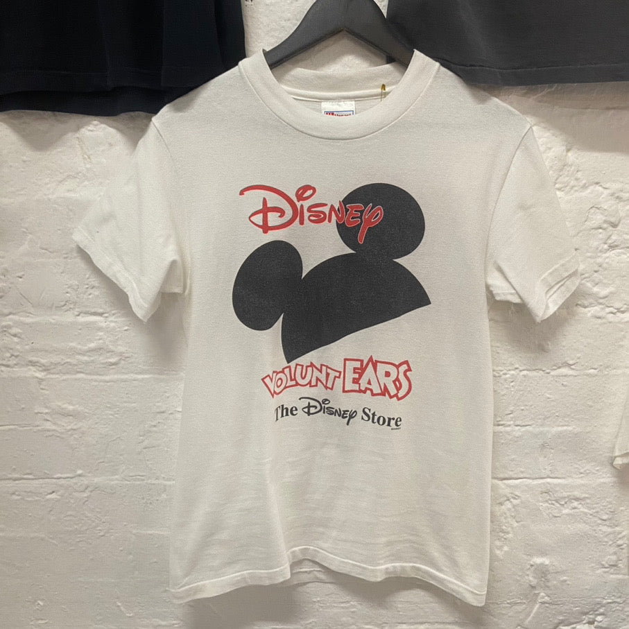 Vintage 90s Disney single stitch tee from major league vintage in London 